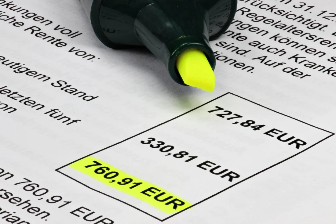 ©Björn Wylezich-Fotolia_FB II Grundrente ©Björn Wylezich-Fotolia_FB II Grundrente Markierung Geld Rechnen