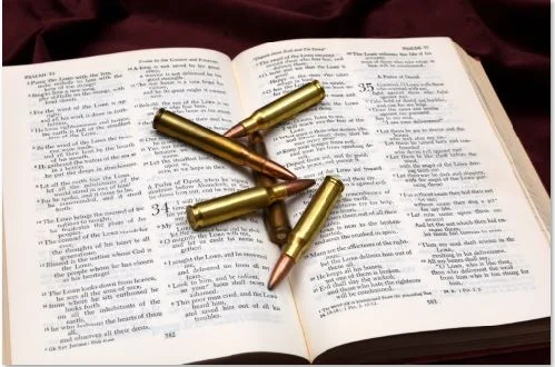 ©Harold_AdobeStock_211275764_klein 263613 Muss Religion gewalttätig sein? 2. Studientag