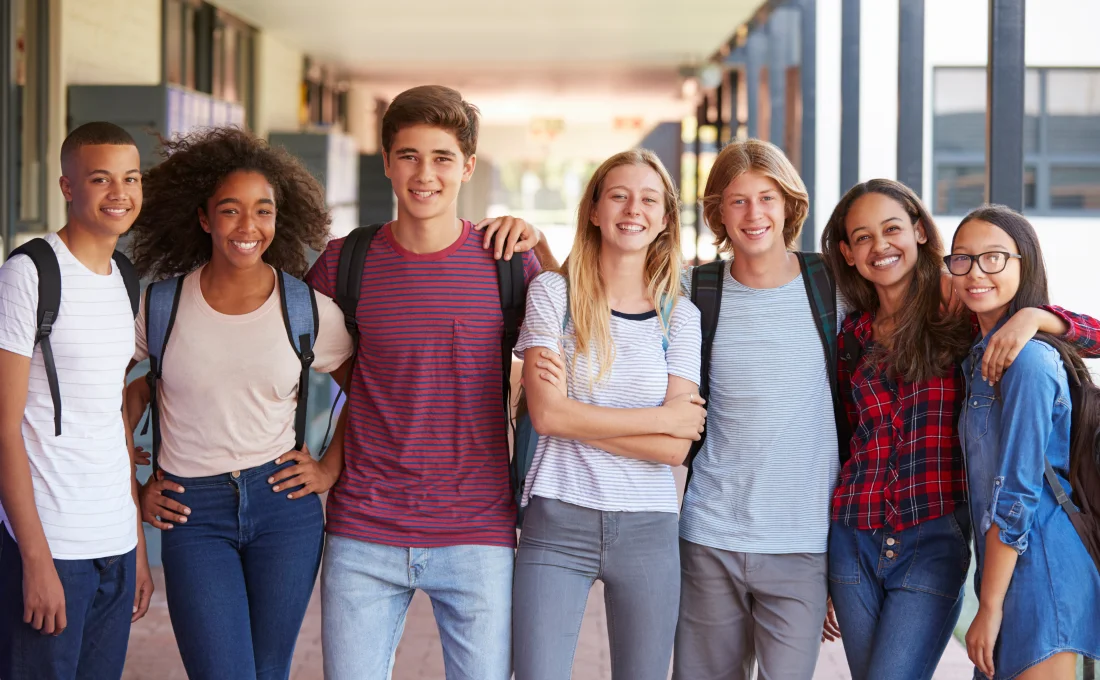 ©Monkey Business_AdobeStock Schule, Jugendliche, Integration, Bildung, Multikulturell