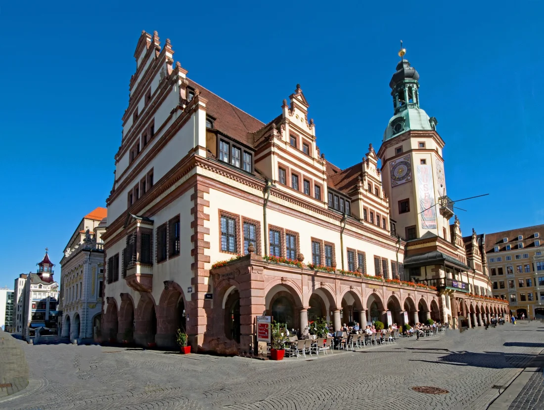 ©lapping_pixabay old-town-hall©lapping_pixabay